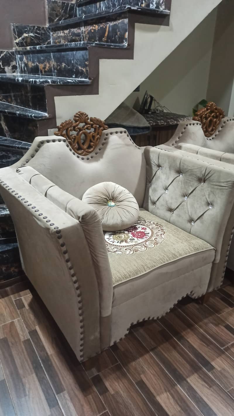 Sofa set with table set complete for sale 5