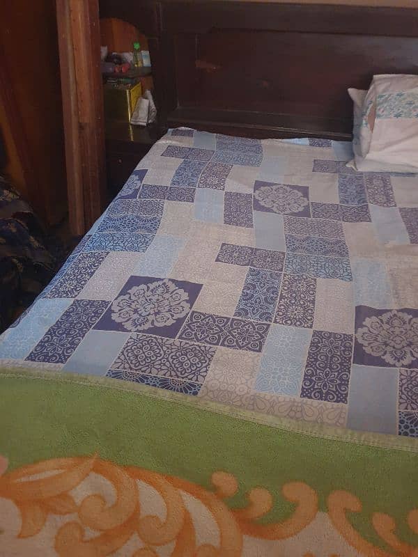 bed with attached side table & matress 2