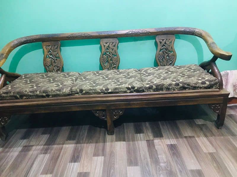 Sofa Sets Sale 5 Seater in sheesham Wood Condition good 0