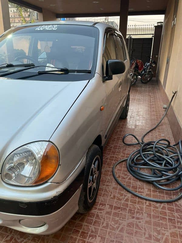 Hyundai Santro 2003/ 2004 model minor touching 6