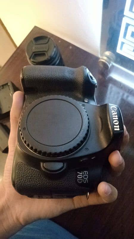 canon 70d 3