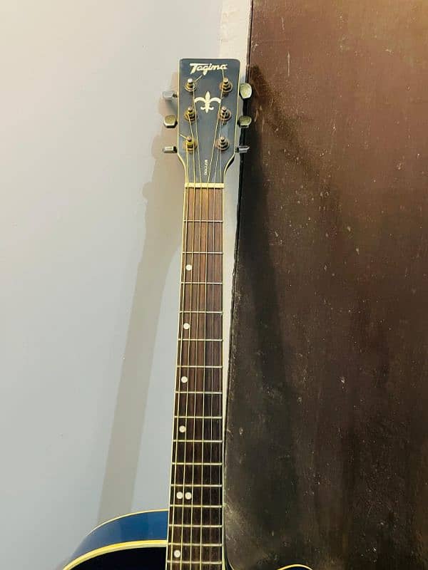 brand new acoustic guitar with accessories 2