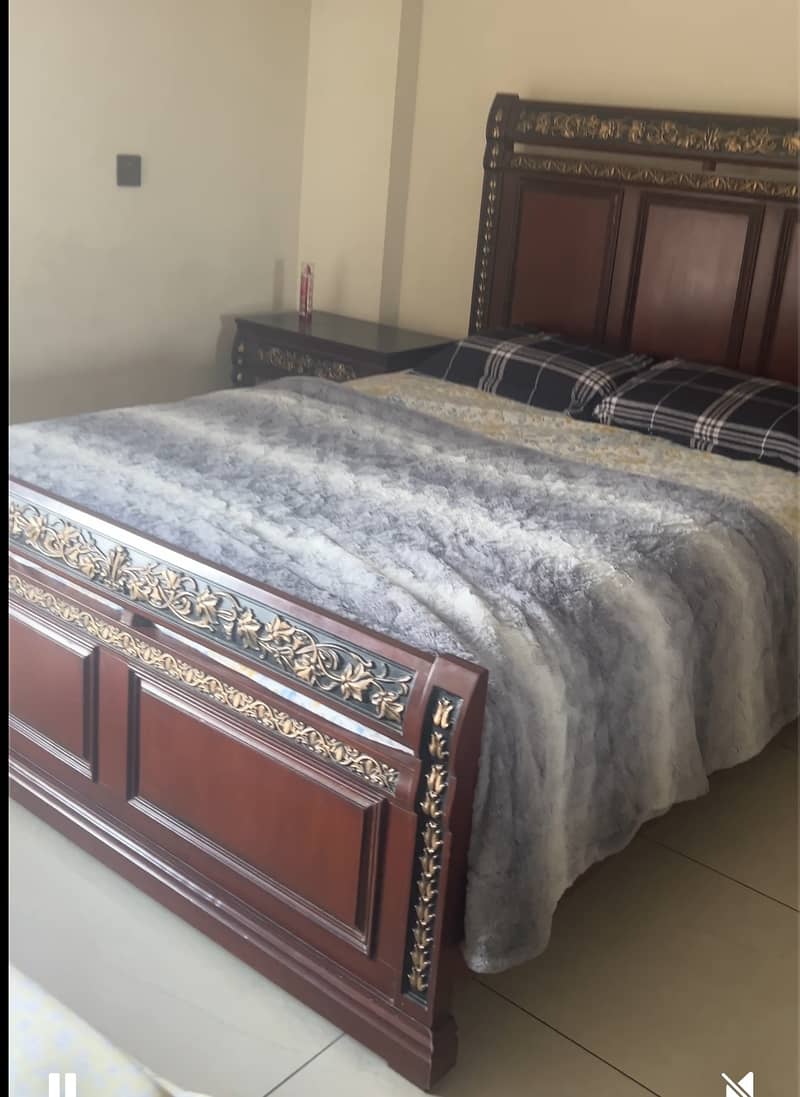 Bed set for sale 2