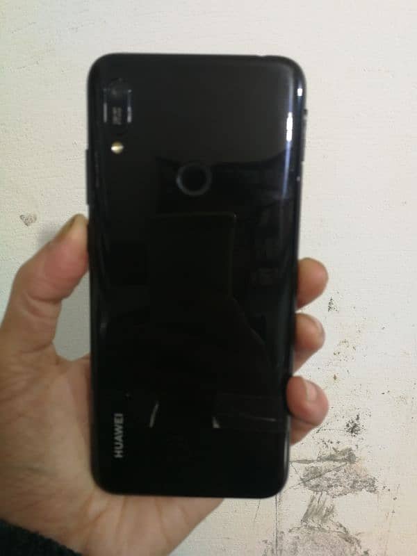 Y6 prime new condition. . . no any fault 1