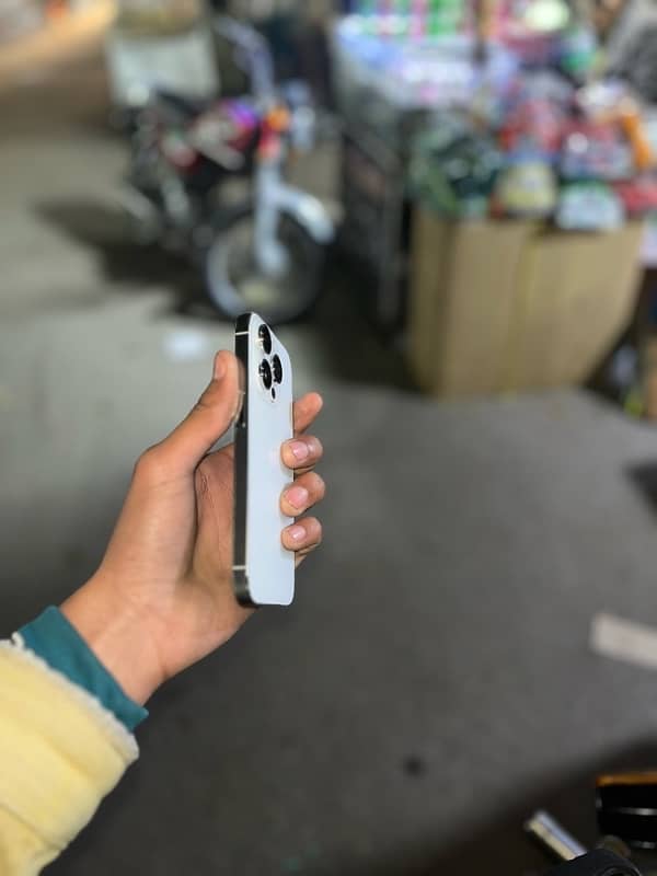 iPhone 14. pro Pta approved 2