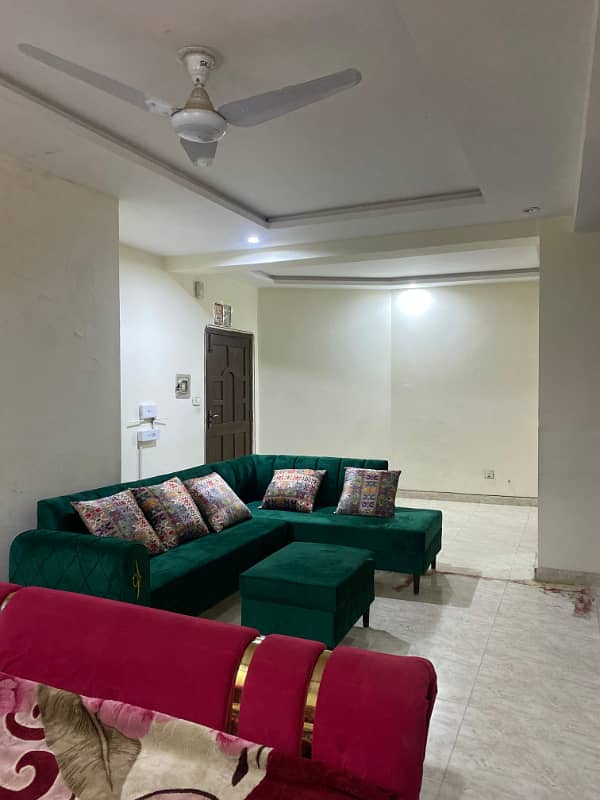 Per day flats studio full furniched apartment available for rent 1