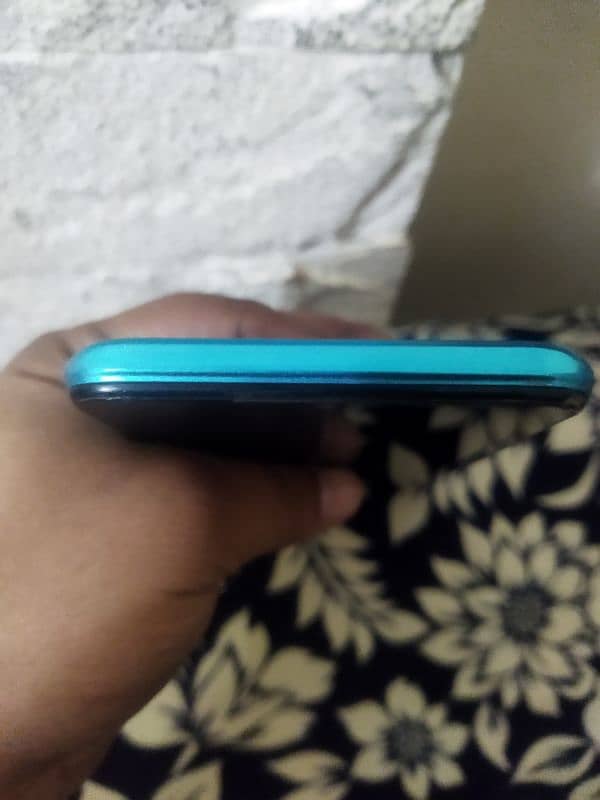 Infinix hot 9 play  urgent for sale 3