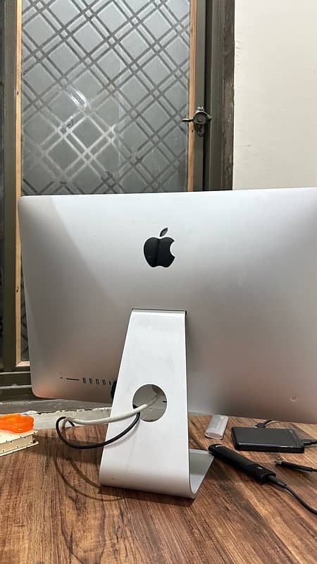 Imac late 2017 21 inches 4K Silm | Condition like brand new 3