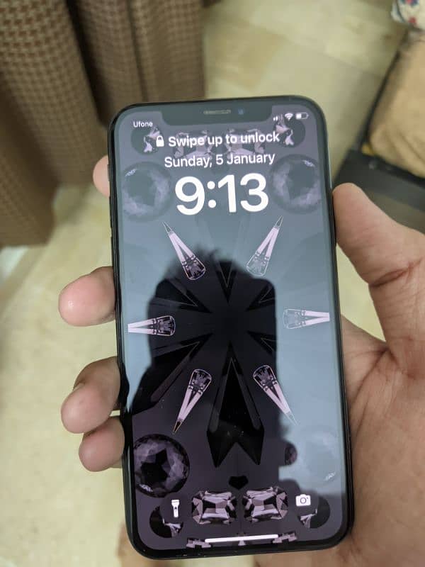 iPhone XS 64 GB PTA Approved 3