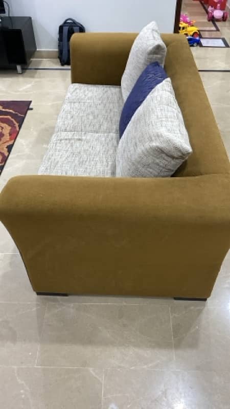 2 seater Sofa 2