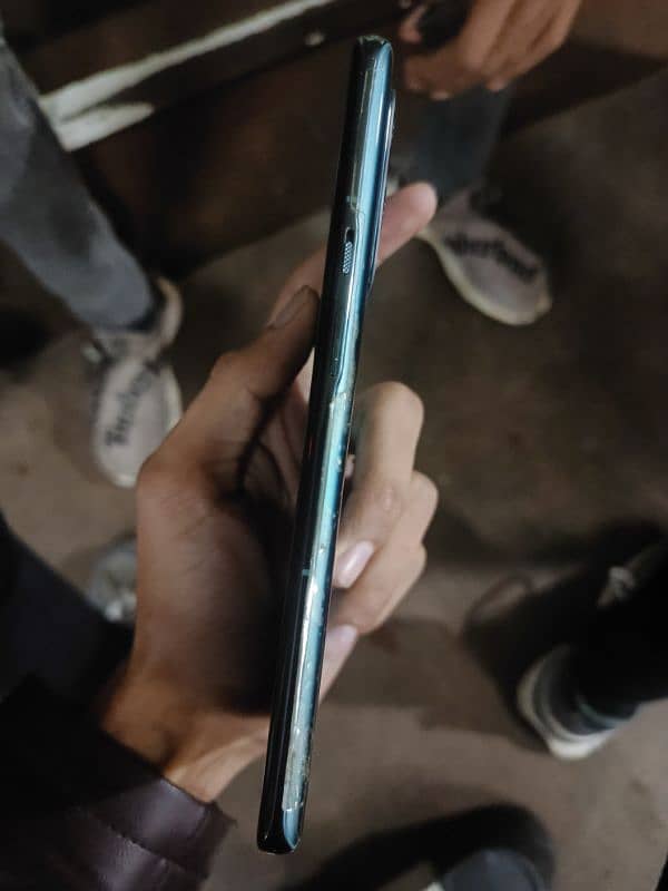 no repaired Oneplus 9pro LCD damaged 3