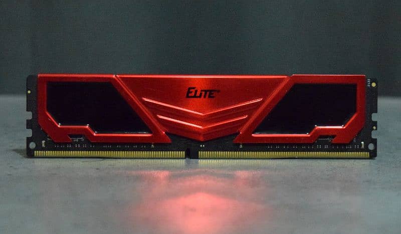 Teamgroup Elite Red Plus 8GB DDR4 3200MHZ CL22 0