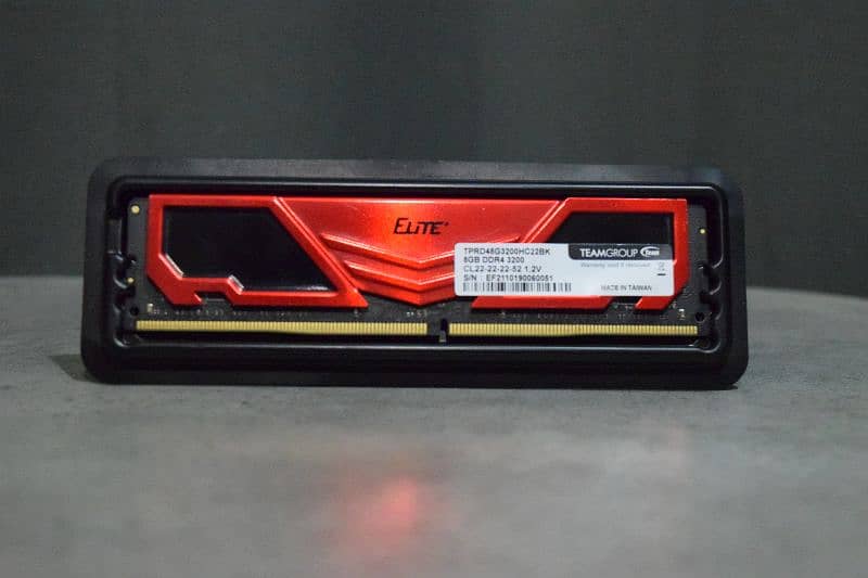 Teamgroup Elite Red Plus 8GB DDR4 3200MHZ CL22 5