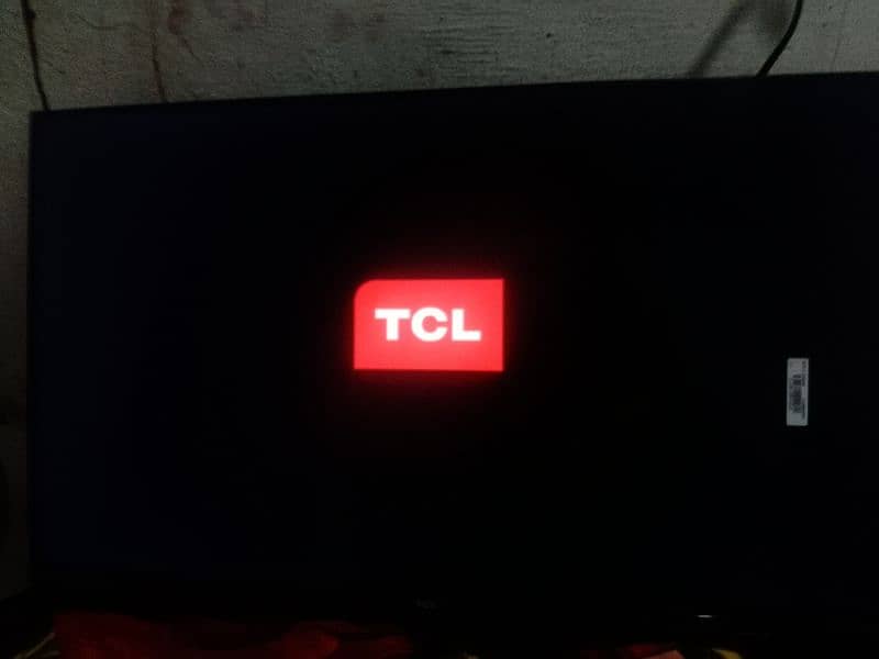 TCL 32inch google TV 1