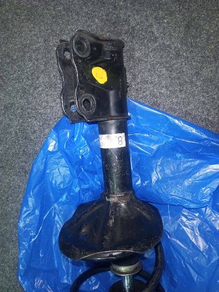 Mitsubishi Lancer 2005 Shock Absorber 2