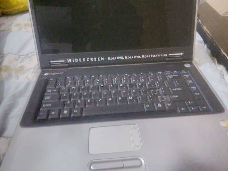 laptop multan 1