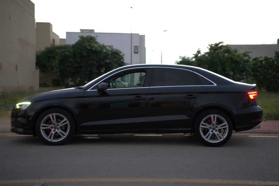 Audi A3 2017 4