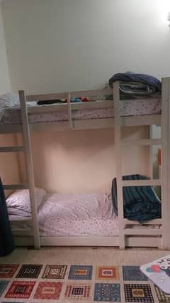 bed set / bunk bed set / wooden bunk bed / luxury bed slightly used