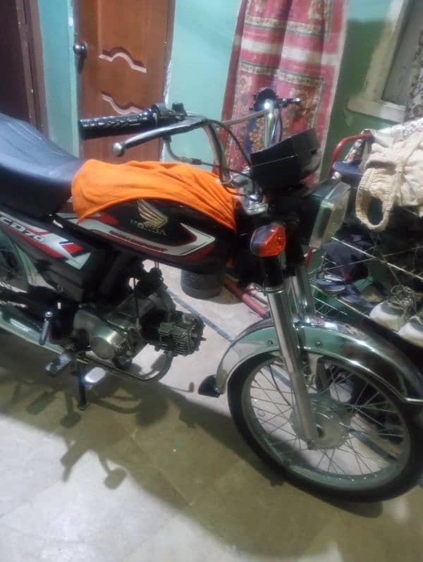 Honda 1990 Karachi number he fast owner he 5