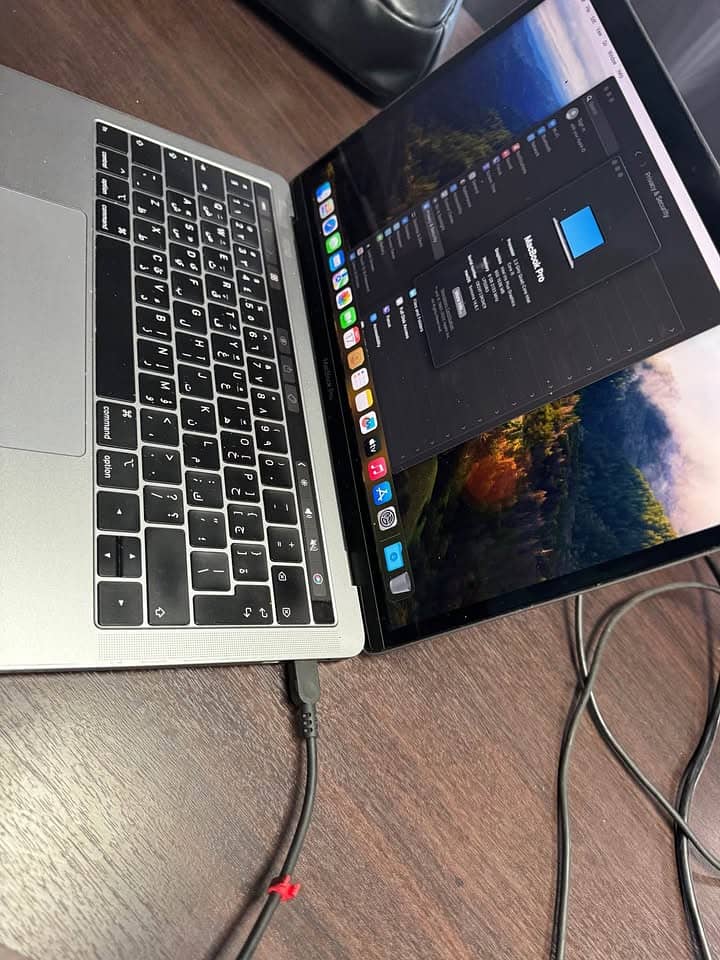 Macbook Pro 2019 i9 Lush Boxed - number mentioned on bottom 3