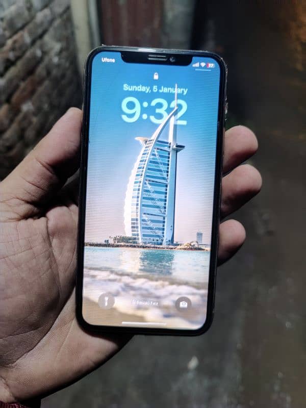 Iphone XS =64. . . . Non pta 2