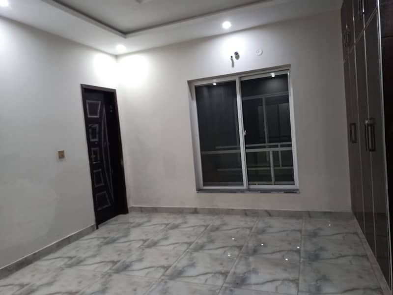 Ready To rent A Prime Location House 10 Marla In Central Park Housing Scheme Central Park Housing Scheme 6