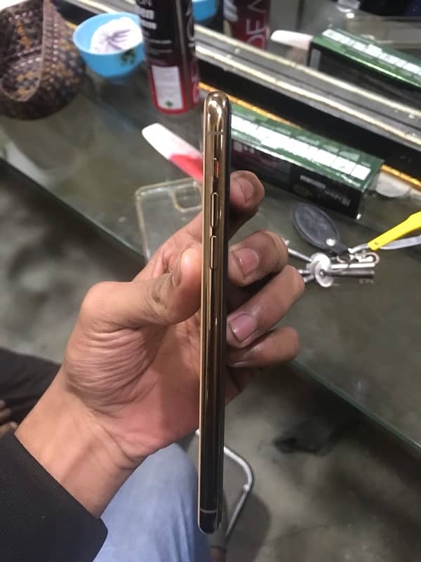 IPHONE 11 PRO MAX 256GB APPROVED 3