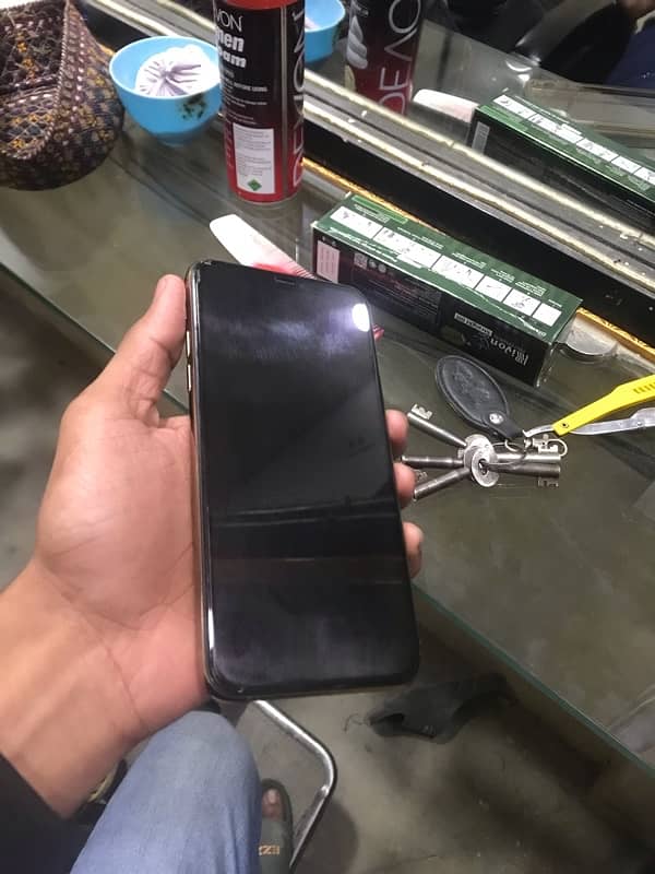 IPHONE 11 PRO MAX 256GB APPROVED 6