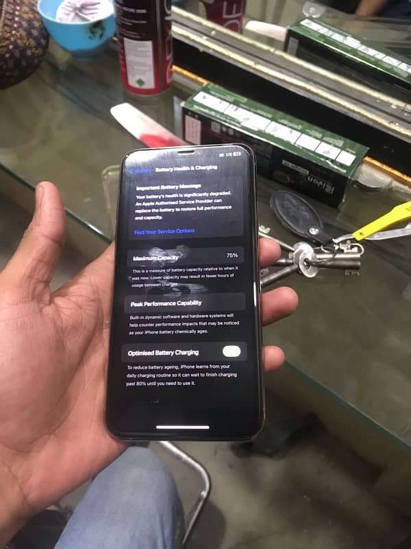 IPHONE 11 PRO MAX 256GB APPROVED 8