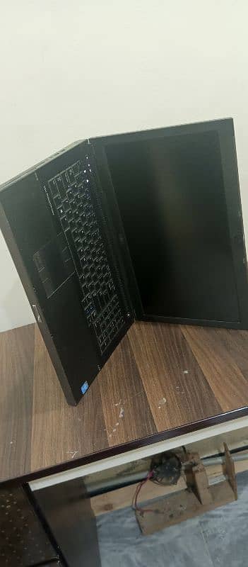 Laptop Dell precision M6800 3