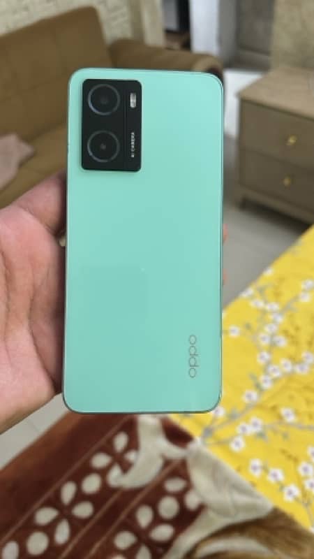 OPPO A57 8/256 1