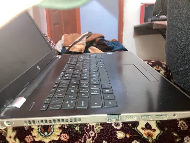 Laptop for Sale i5/ 8th generation Hp 2