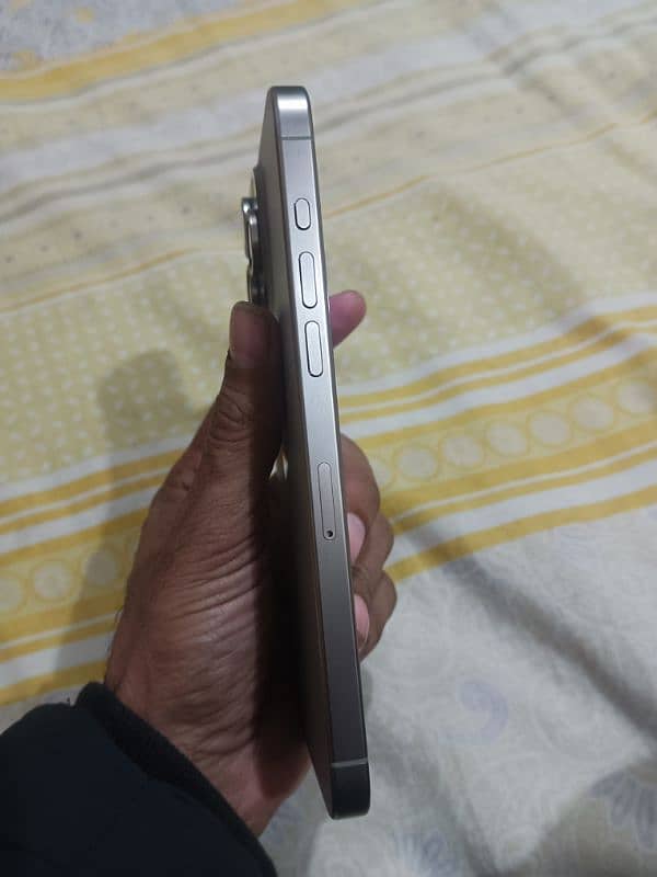 15pro max 512gb 10/10 condition 6