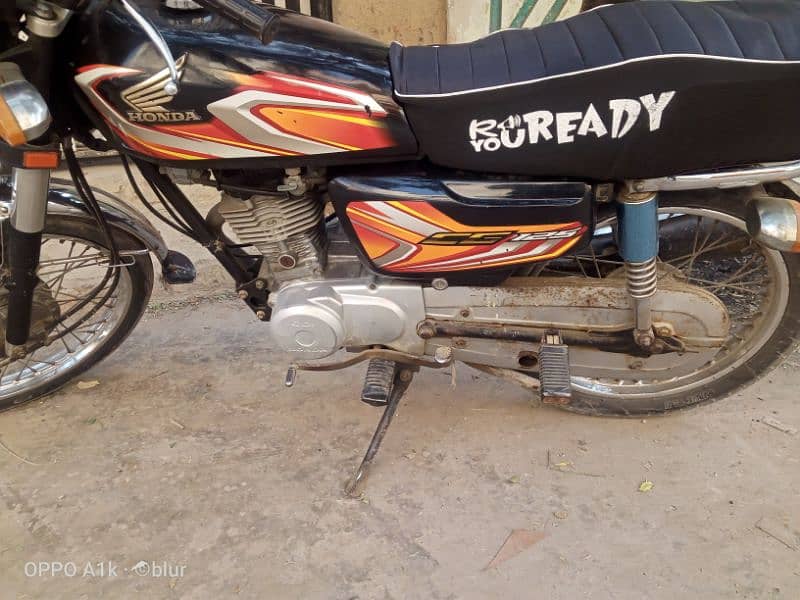 Honda CG 125 good condition full genuine 0