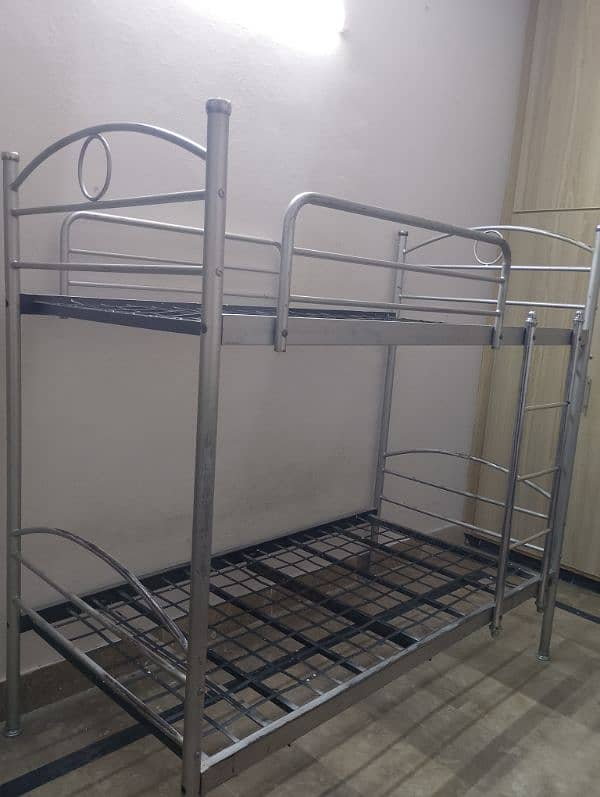 I want sell my bunk beds like new condition 10/10 5