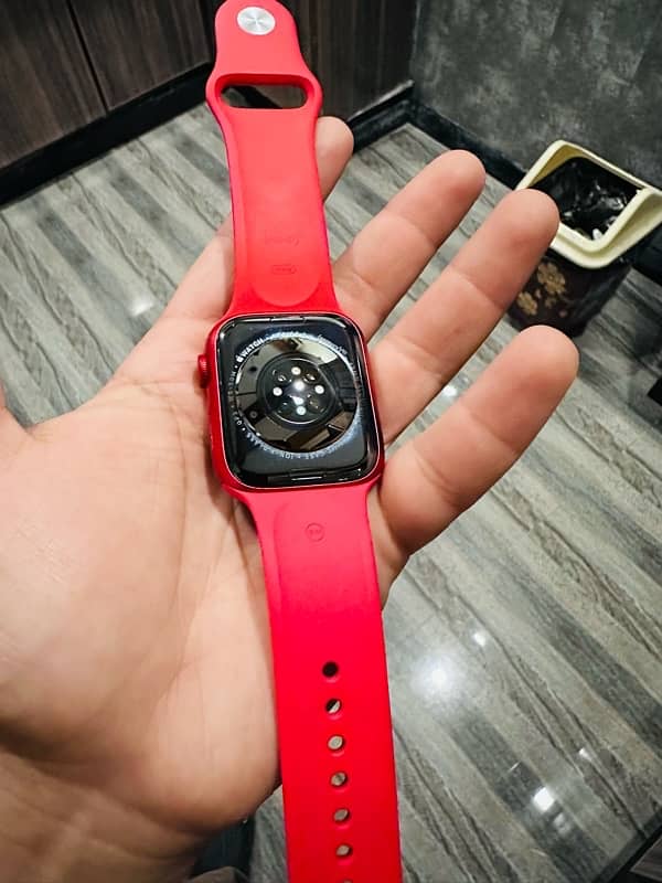 Apple watch series 8 4