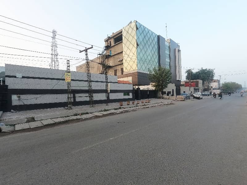 Spacious Prime Location Factory Is Available In Quaid-E-Azam Industrial Estate For Rent 1