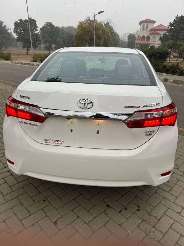 Toyota Altis Grande 2017 6