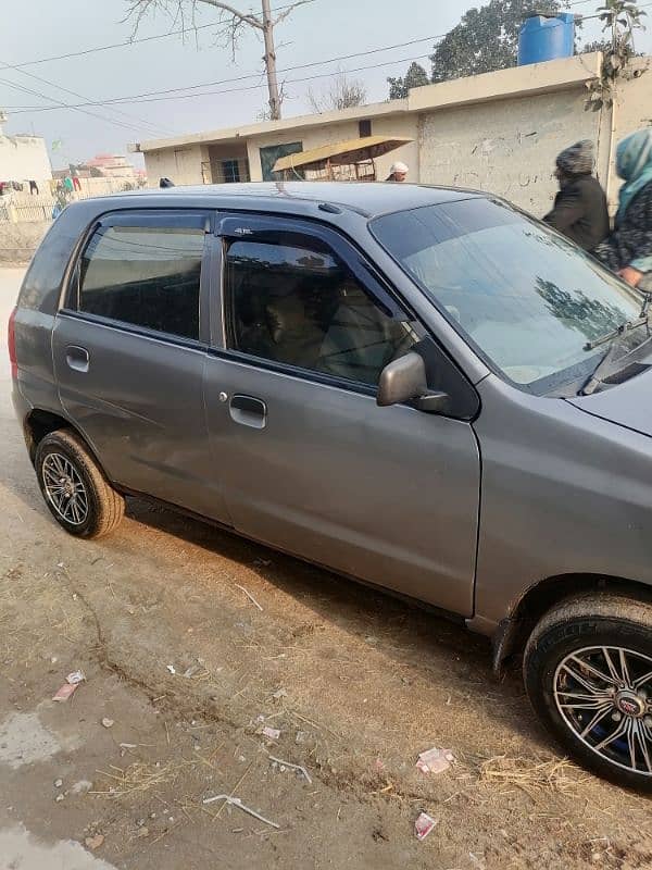 Suzuki Alto 2012 3