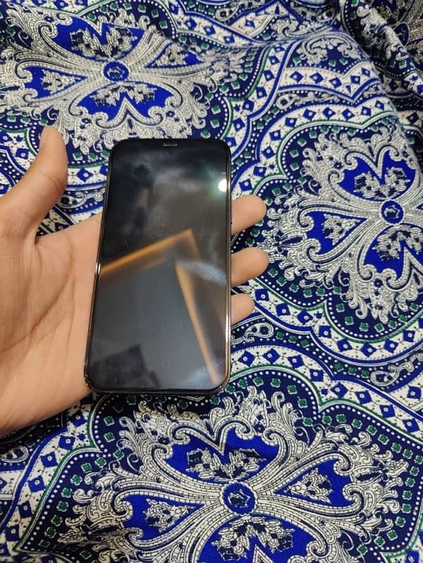 iphone 12 pro , 256 Gb Non pta waterpack 2