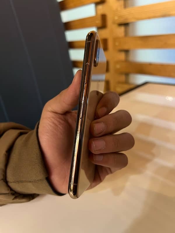 iPhone xs nonpta FU 64GB 0