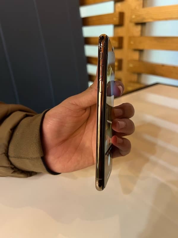 iPhone xs nonpta FU 64GB 1