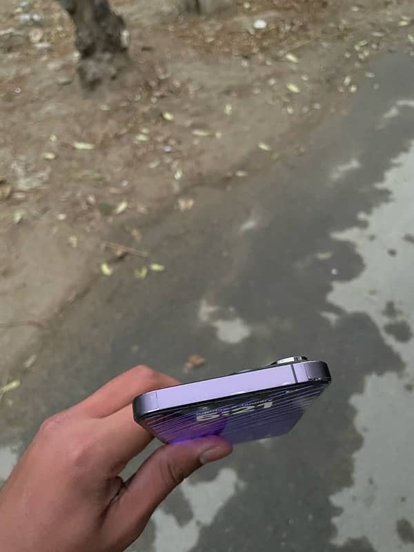 Iphone 14 pro max deep purple 4