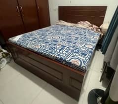 Queen Size Bed along with matress