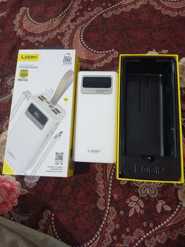 Login Power Bank LT-P50 30000 MAH 0