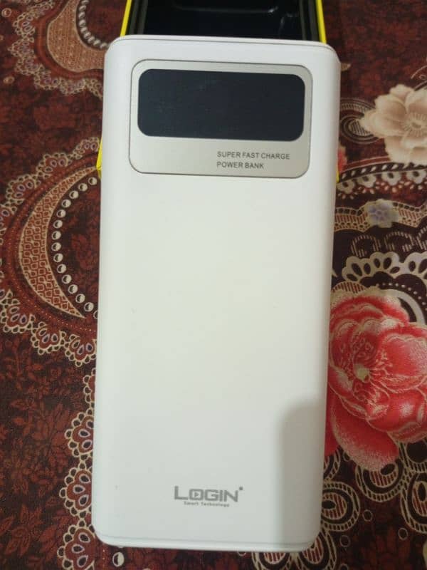 Login Power Bank LT-P50 30000 MAH 4