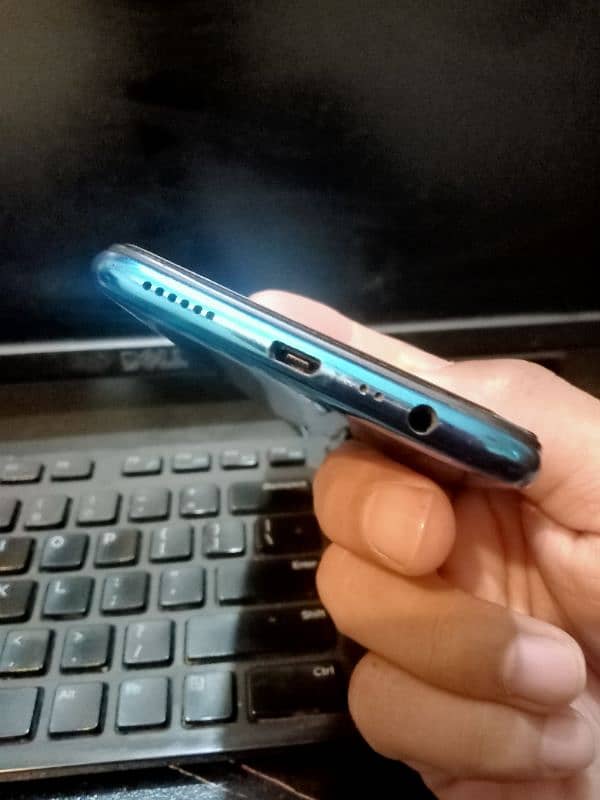 Realme 3 4/64 9/10 Condition 2