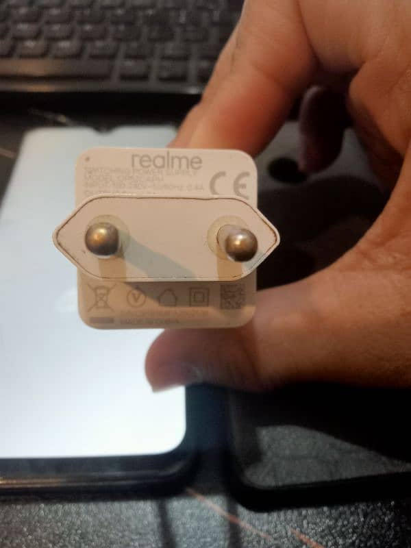 Realme 3 4/64 9/10 Condition 4