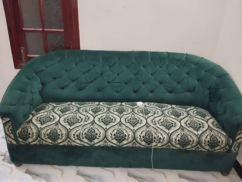 5 seater sofa with pure wood + master molty foam 0