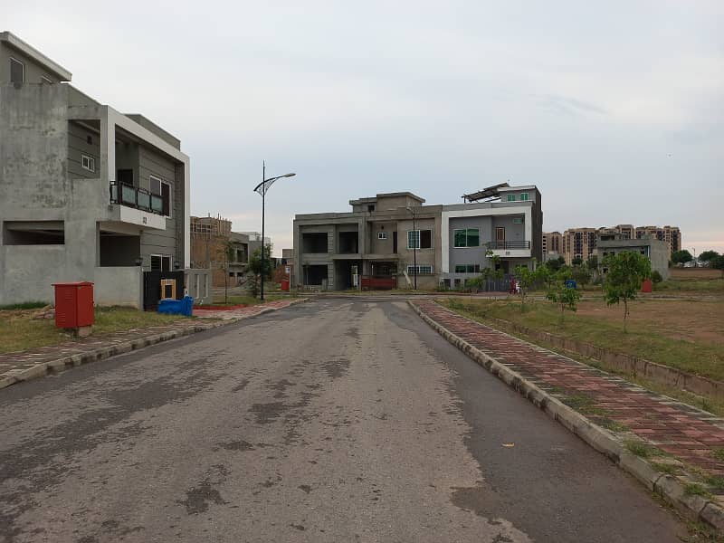 Five Marla Plot For Sale In Rafi Block Phase 8 3